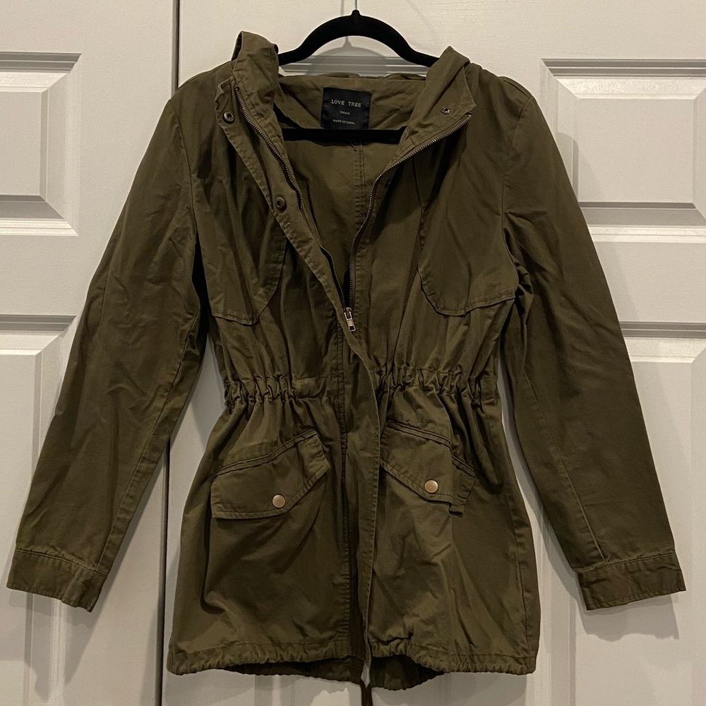 Love tree jacket. Size S.